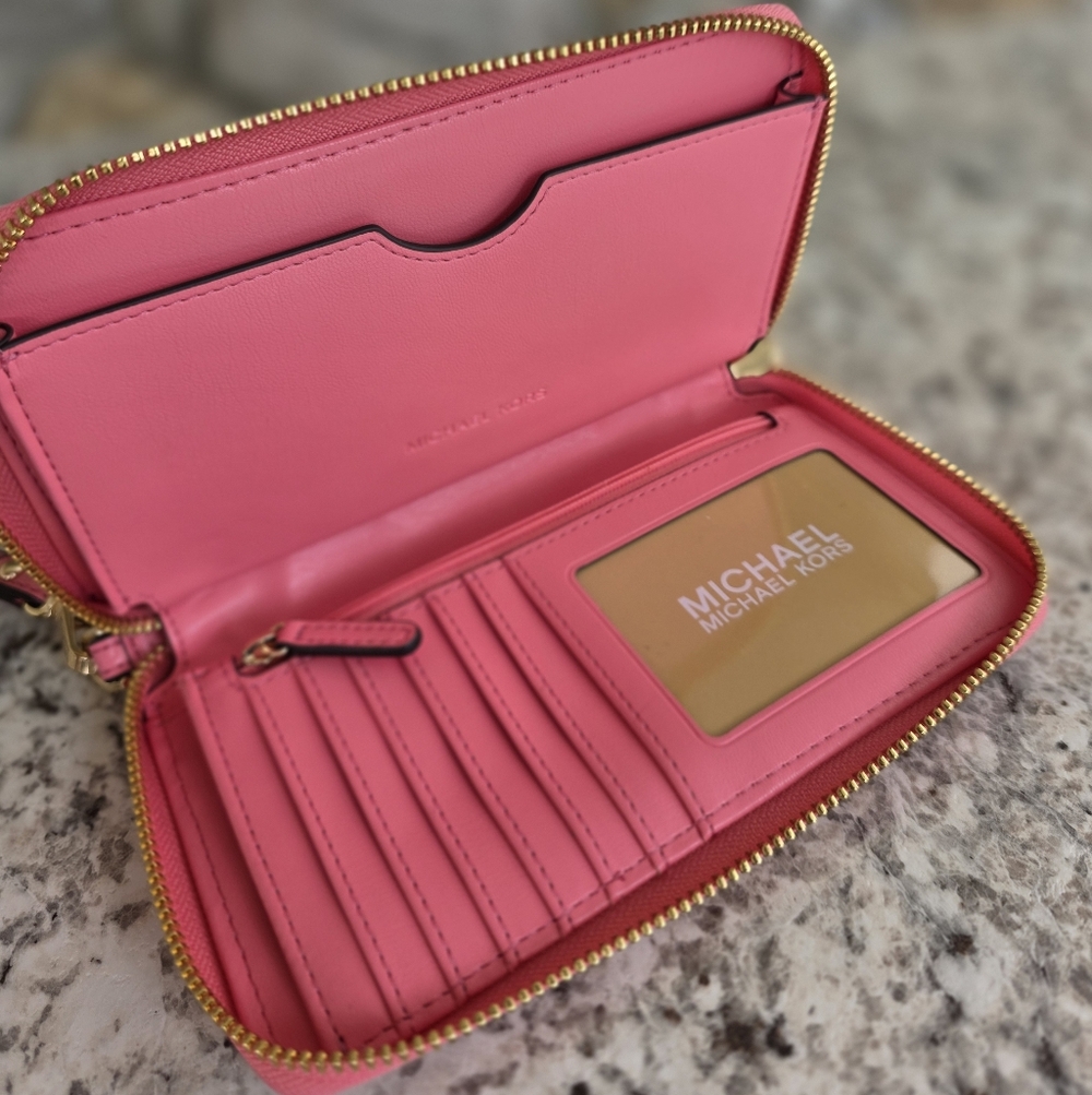 Michael Kors Jet Set Pink Logo Wristlet - Picture 3 of 5